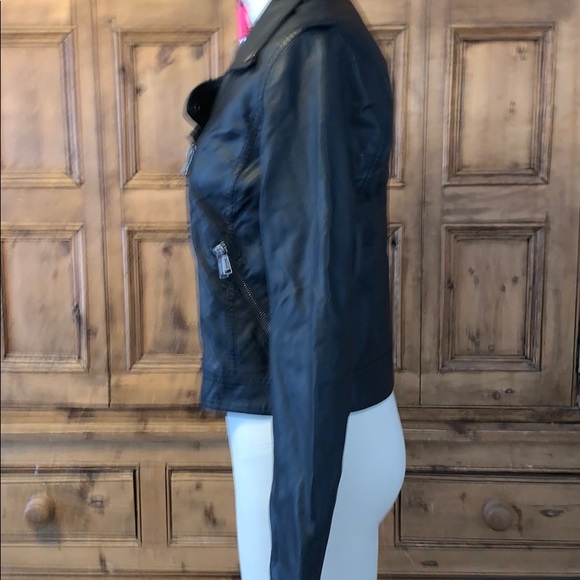 Black biker jacket - Picture 2 of 6